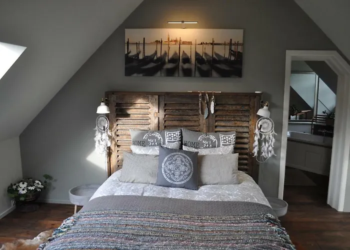 L'eau Claire Nocleg ze śniadaniem